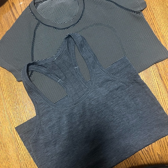 Lululemon Size 6 working out shirts - Picture 7 of 10